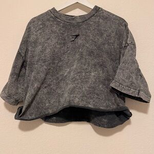 Cropped Gymshark acid wash shirt size L